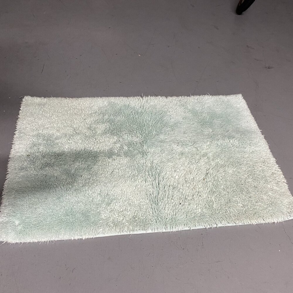 Small Area Rug - Picture 3 of 6